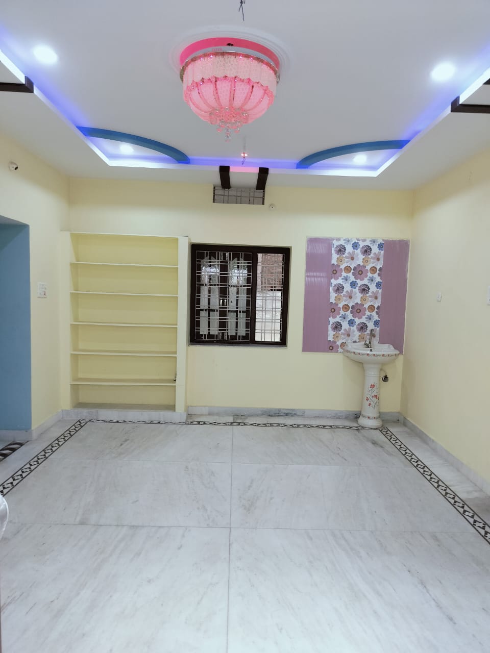 5 BHK Independent for sal